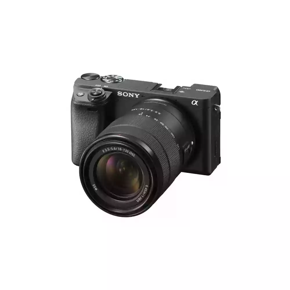 Sony a6400 With E 18-135mm f/3.5-5.6 OSS Lens Kit Black