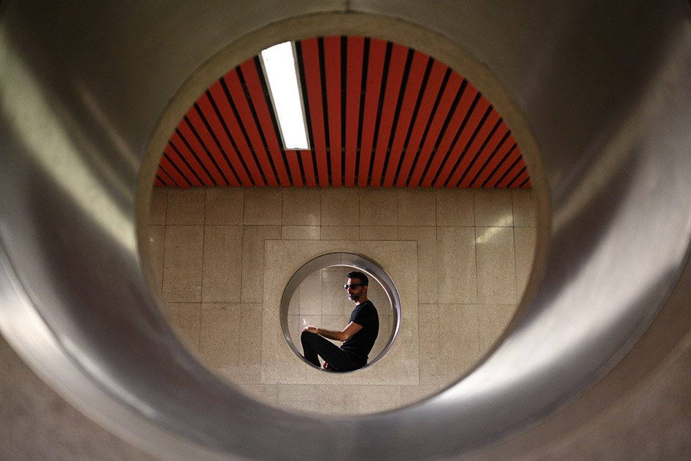 Nikon Z 35mm lens sample of a street scene