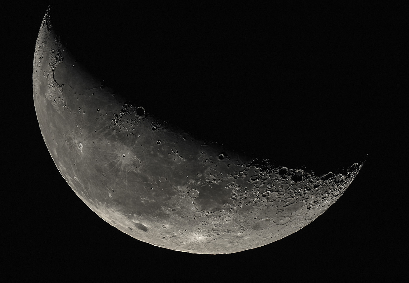 Draco Moon 1