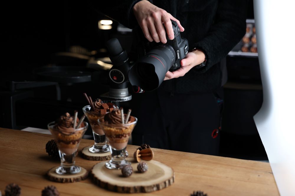 Shooting food with Canon 35mm lens