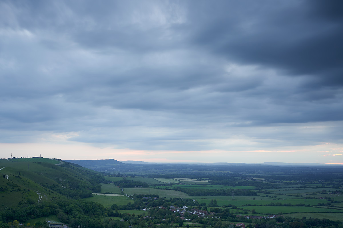 30 second long exposure, still sharp no wind vibrations