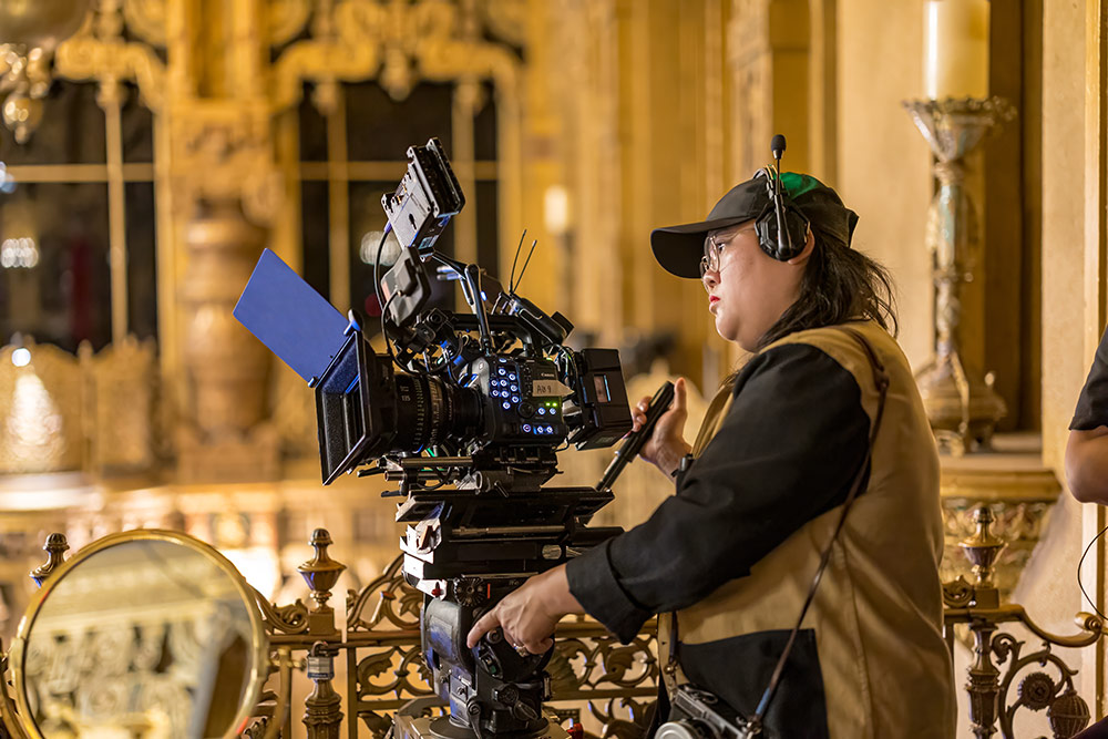 Filmmaking in theatre with Canon's new C400 cinema camera