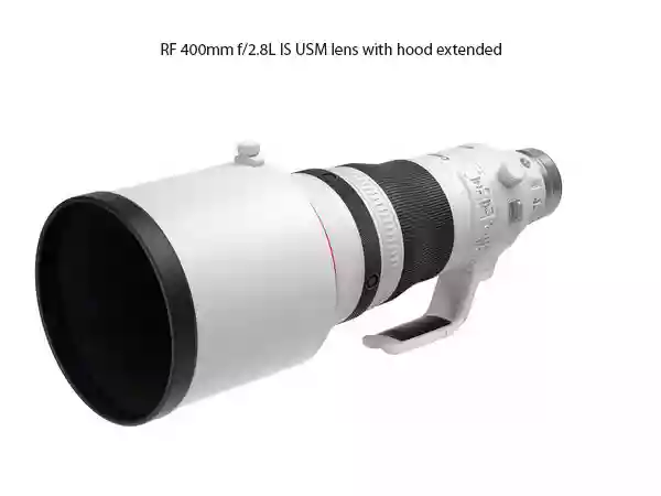 Lens hood fully extended on the RF 400mm f/2.8L IS USM