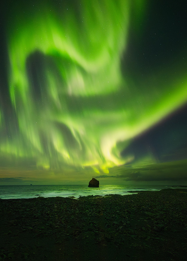 Sample aurora image by Radoslav Sviretsov