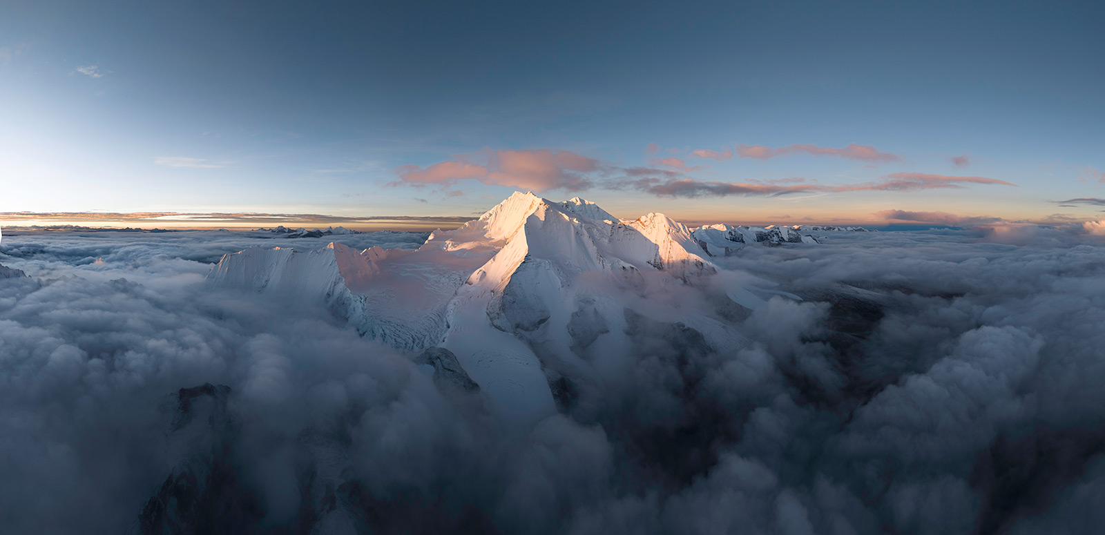 Stunning mountain scene captured with free Pano mode