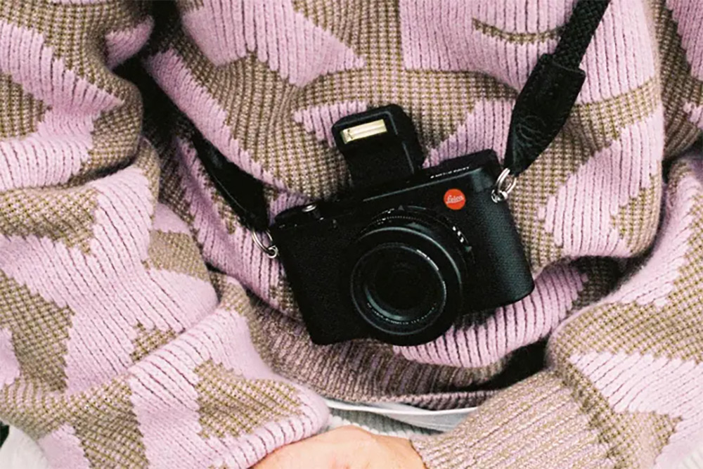 Leica D-Lux 8 Compact Digital Camera