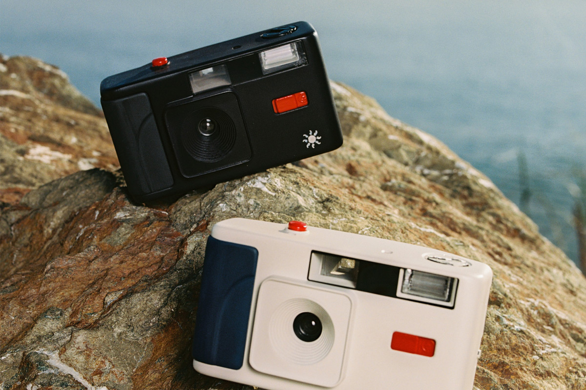 Long Weekend 35mm Film Camera Black