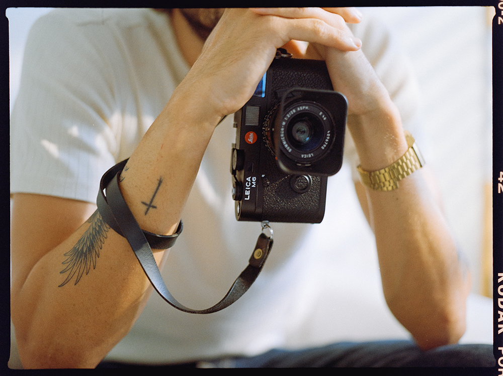 Handling the Leica M6 and new lens