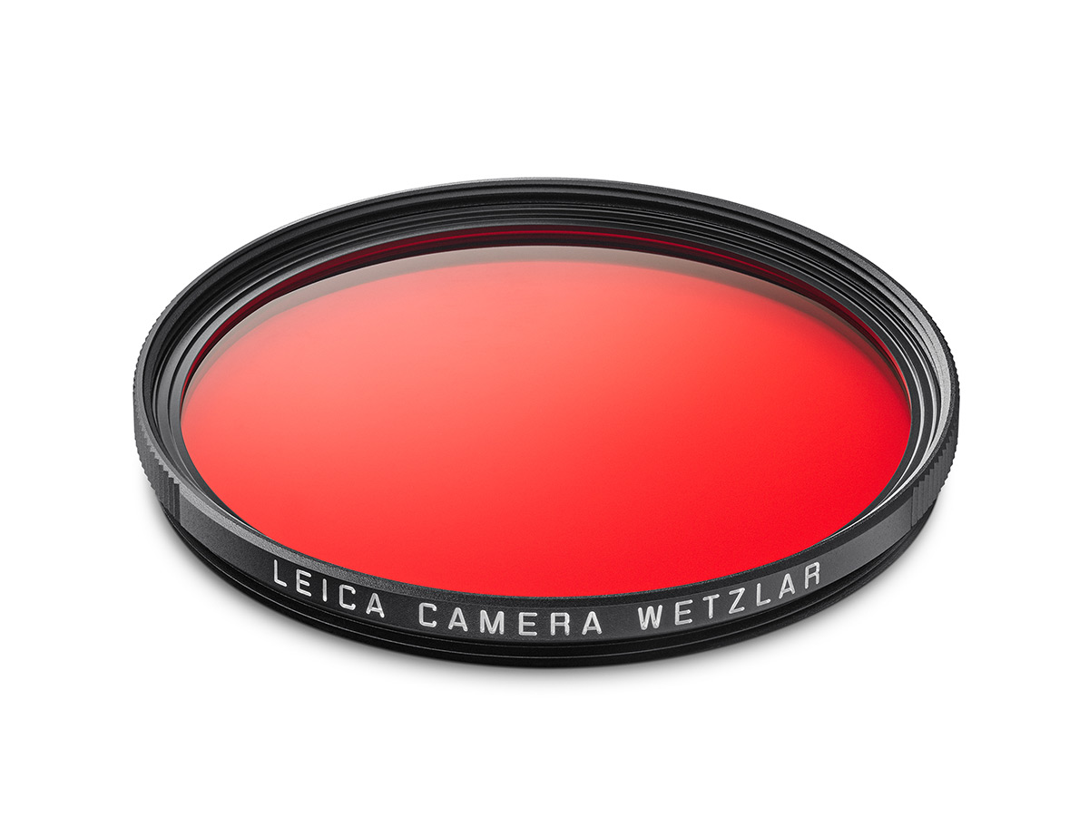 Red lens filter for black and white photography