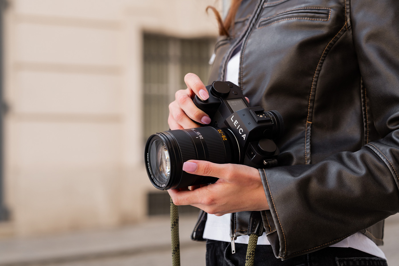 SL3-P 28-70 Vario Kit handheld