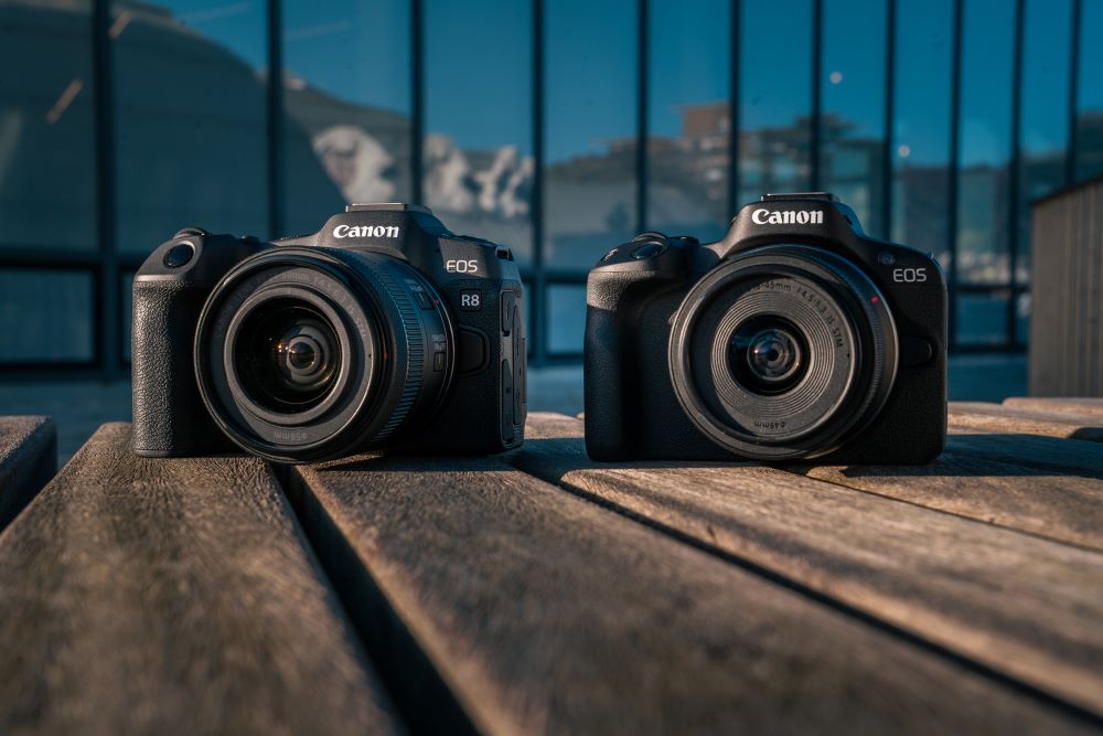 Canon EOS R8 entry level mirrorless