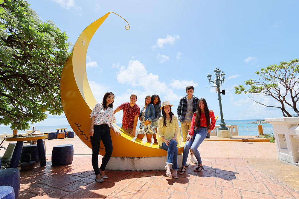 RF 16mm mounted on EOS R6 body. 1/500 sec. f/8. ISO 200.