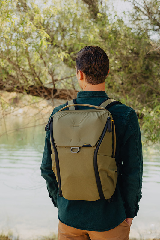 Everyday Backpack in Kelp colour
