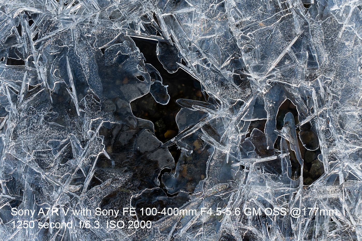 Using a telephoto lens with high magnification for icy details