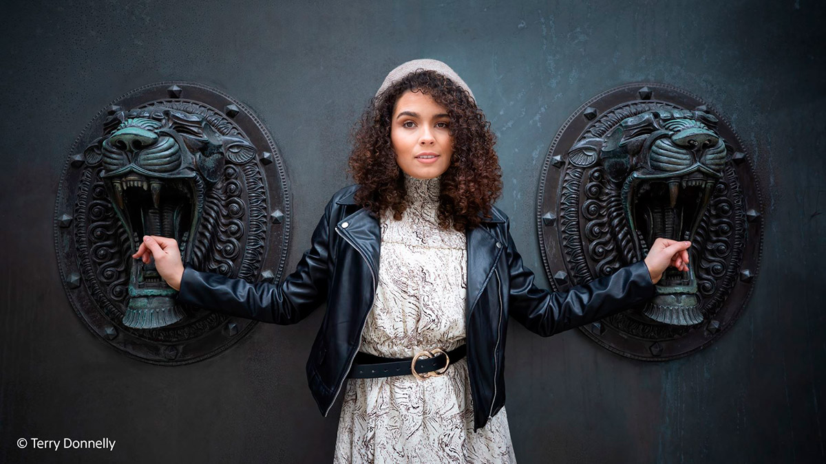 24mm G lens sample from Sony