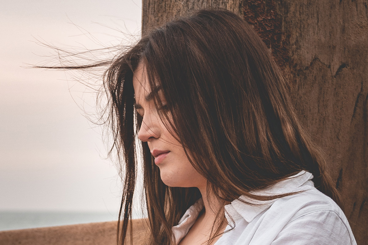 `00 percent crop of image sample 2 portrait with 40mm lens