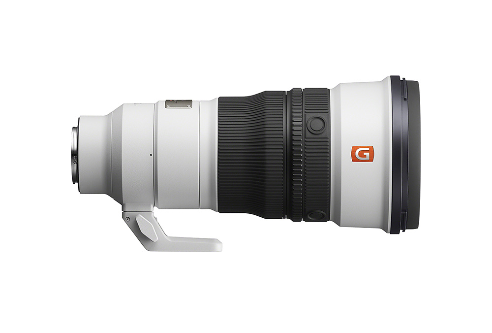 Image of the new Sony 300mm GM lens