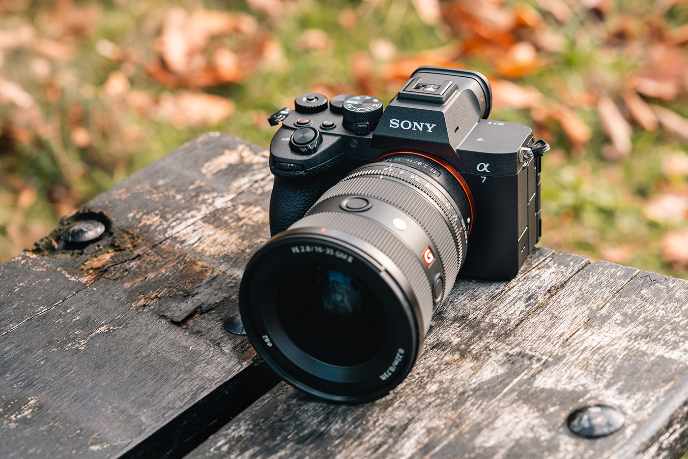 Lifestyle picture with the Sony A7 V camrea and 24-70mm GM II lens