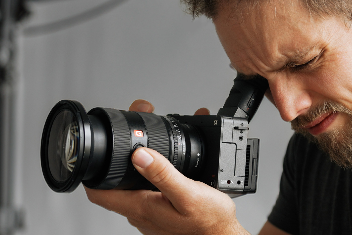 Eye to the adjustable EVF