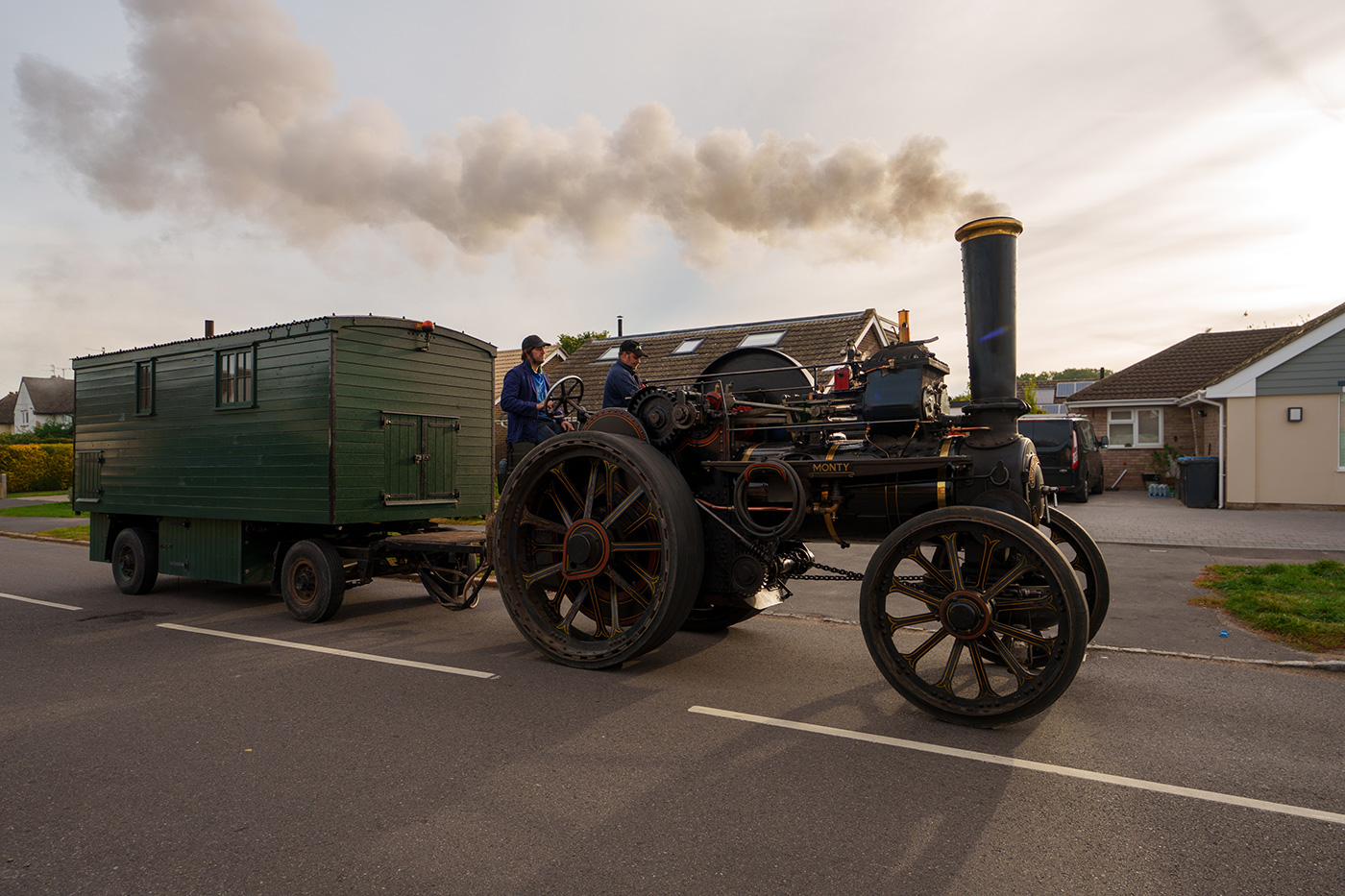 Sample 10 Slow moving road locomotive at 20mm. Camera settings: 1/800 sec. f/2.8. ISO 100.