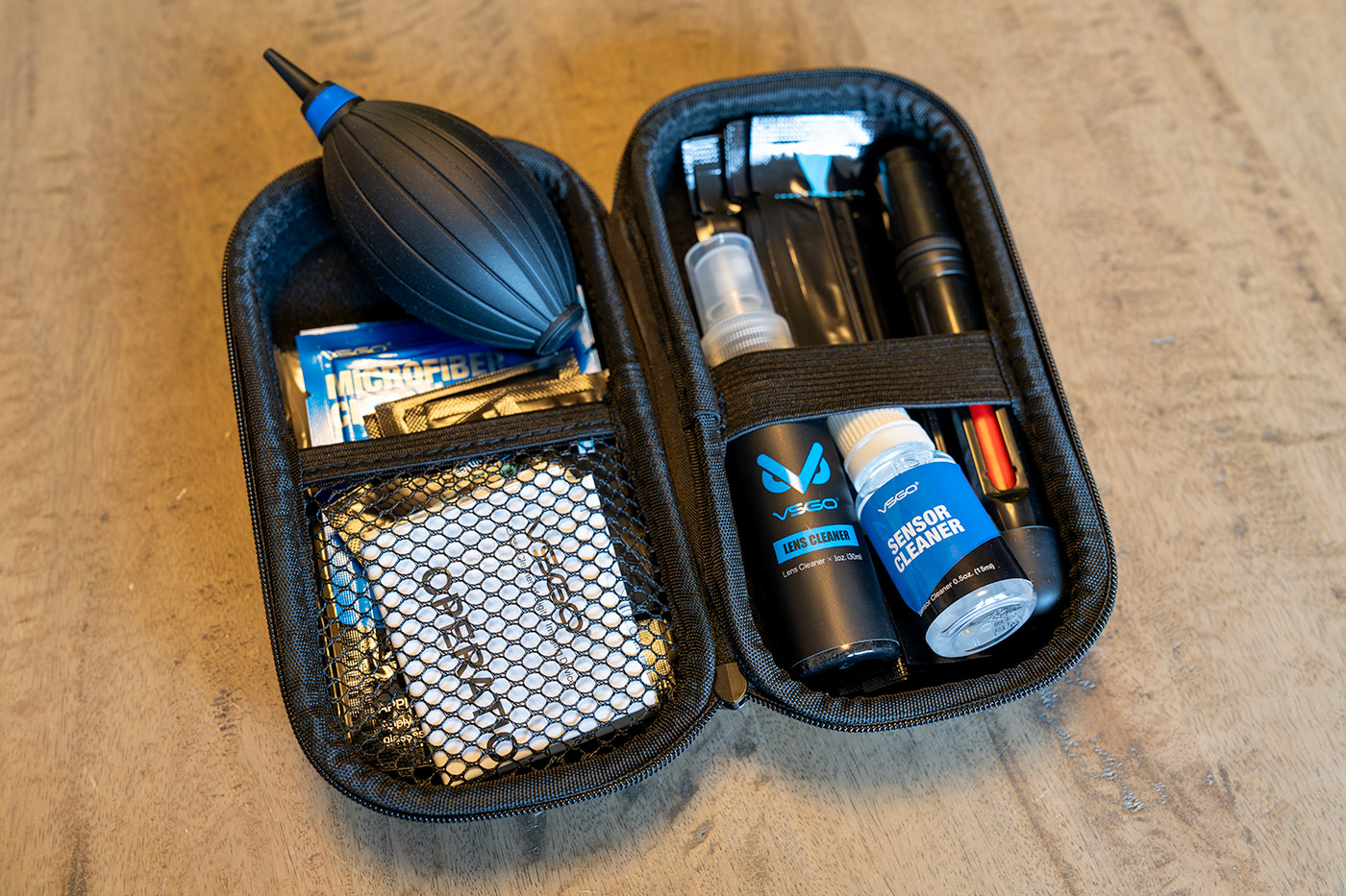 VSGO portable travel kit open case