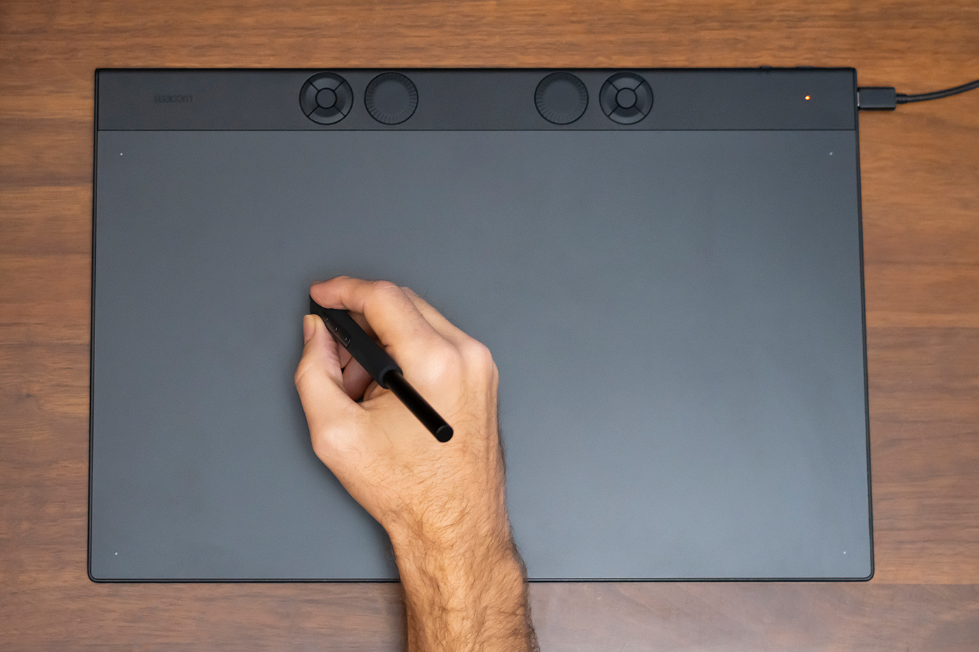 Tablet drawing with a pen