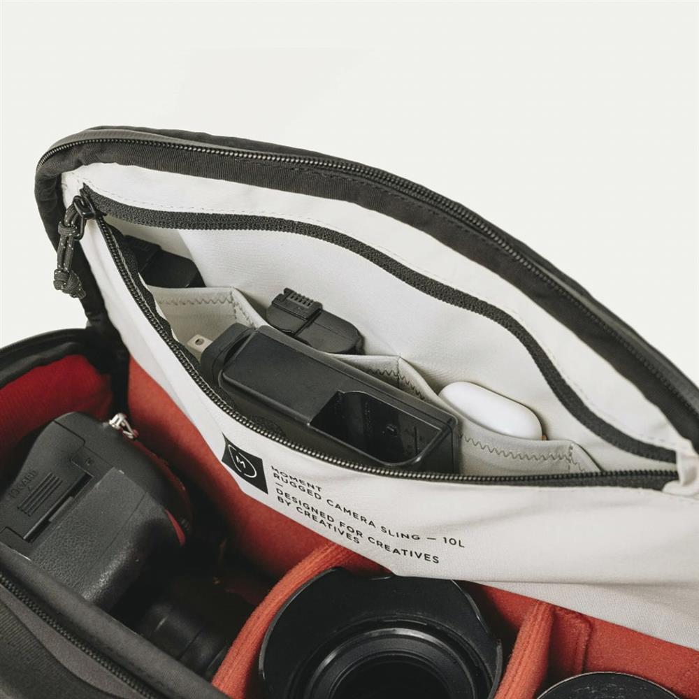 Moment Rugged Camera Sling 10L NorthPak Black Park Cameras