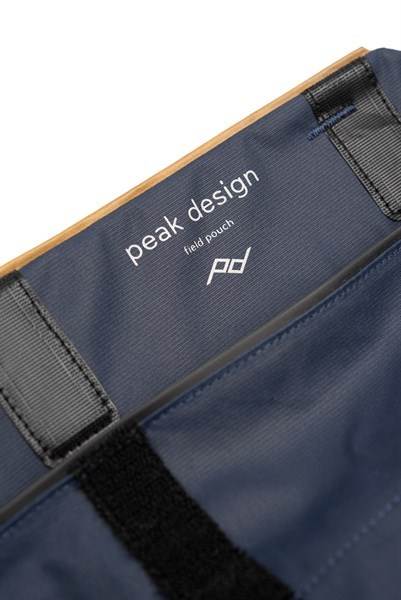 Peak Design Field Pouch Midnight (PFAS Free) Park Cameras