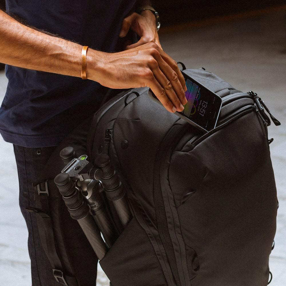 Peak Design Travel Backpack 45L Black | Park Cameras