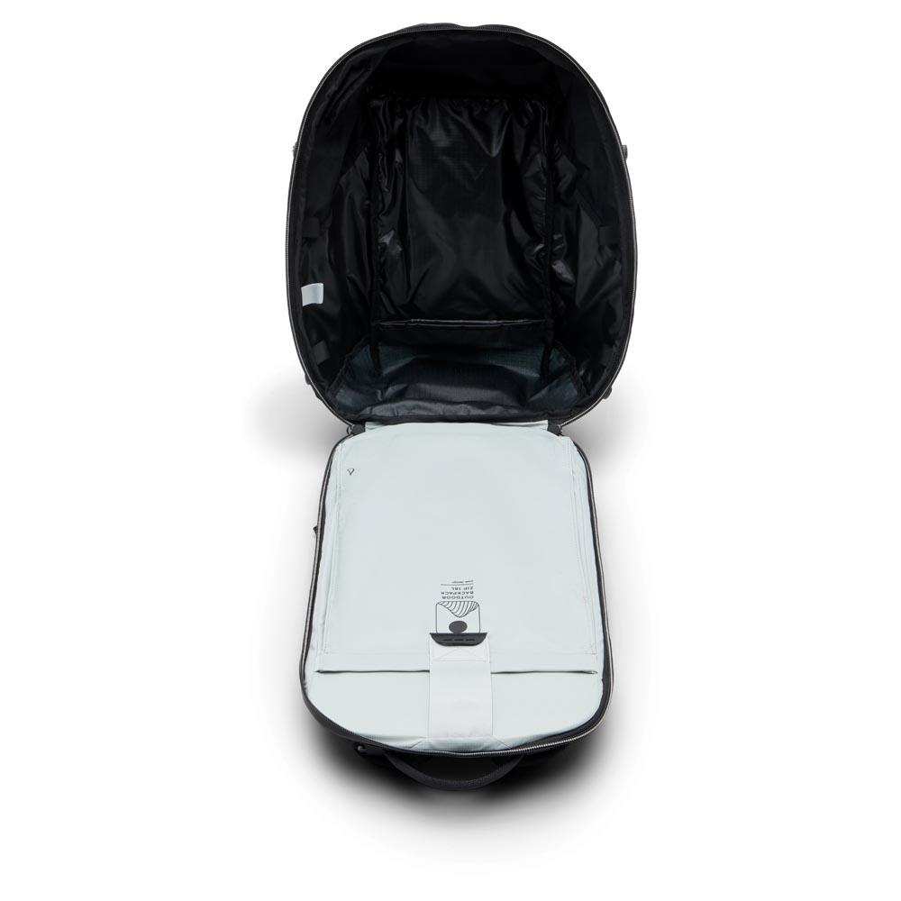 Peak Design Outdoor Backpack Zip 18L Black | Park Cameras