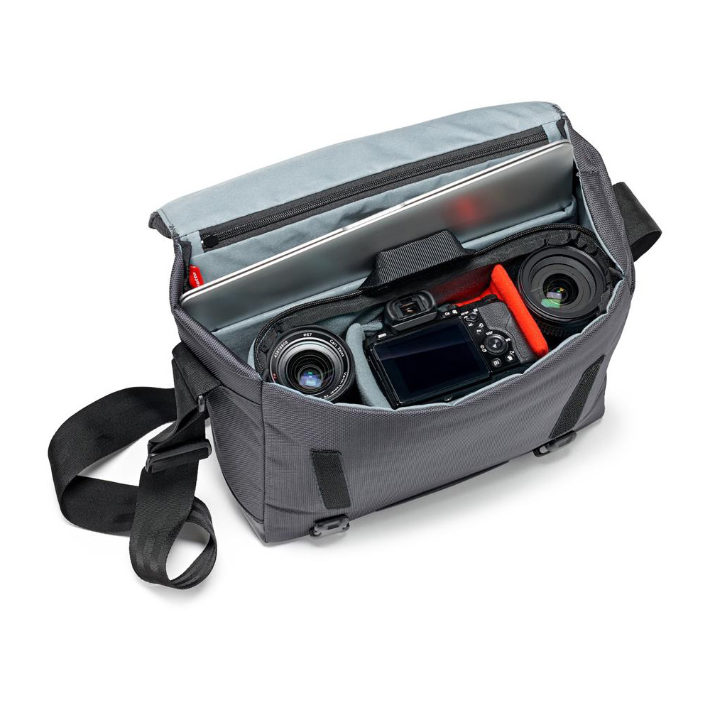 Manfrotto Manhattan Speedy 10 Messenger Bag | Park Cameras