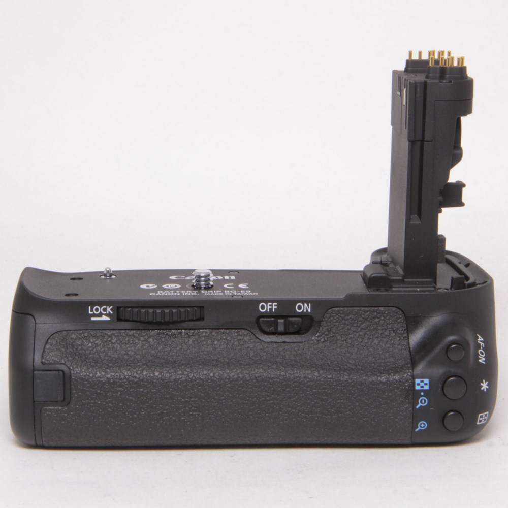 Used Canon BG-E9 Battery Grip for EOS 60D