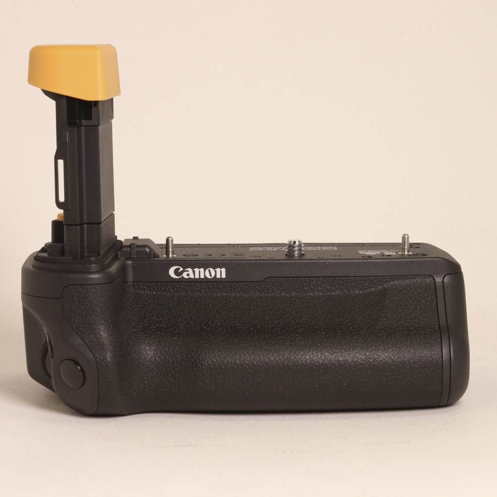 Used Canon BG-R10 Battery Grip For EOS R5 And EOS R6