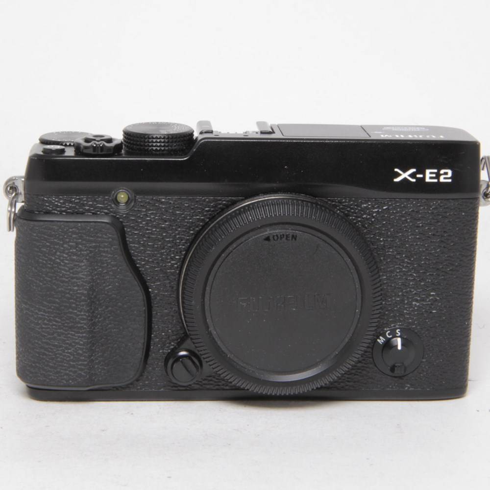 Used Fujifilm X-E2 Body Black compact system camera
