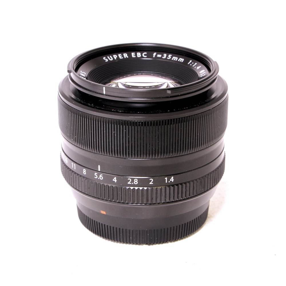 Fuji XF 35mm F1.4 R Lens