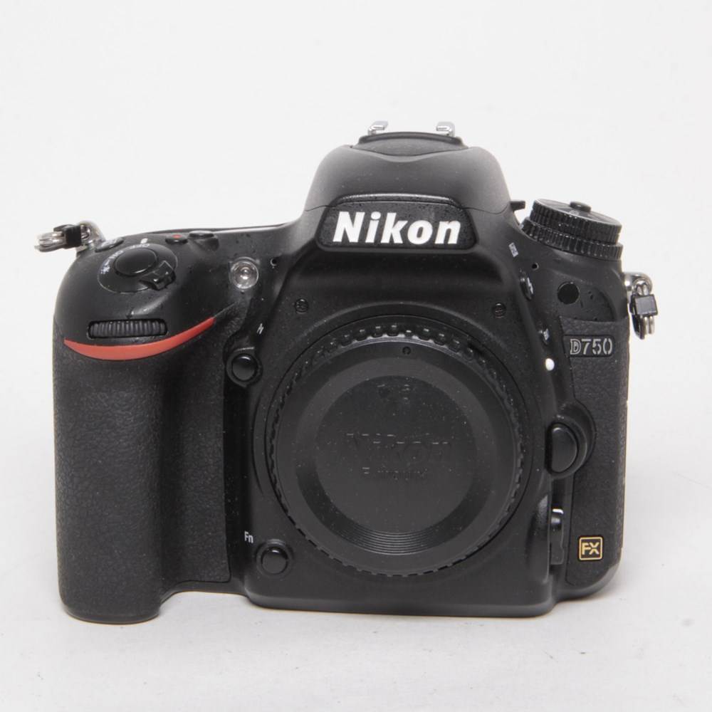 new nikon d750 body only