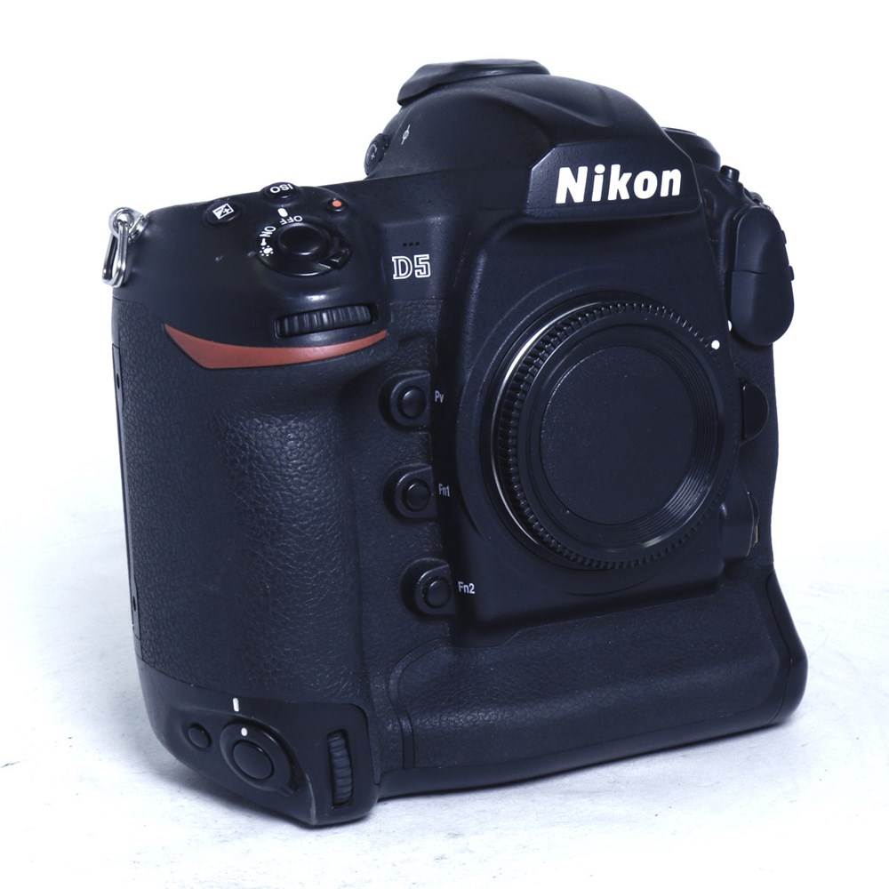used nikon d5