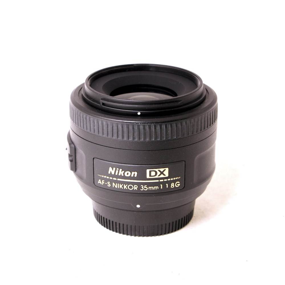 nikon 35mm 1.8 dx used