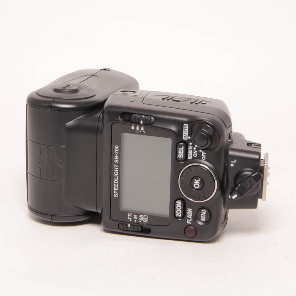 Used Nikon SB 700 Flash Park Cameras
