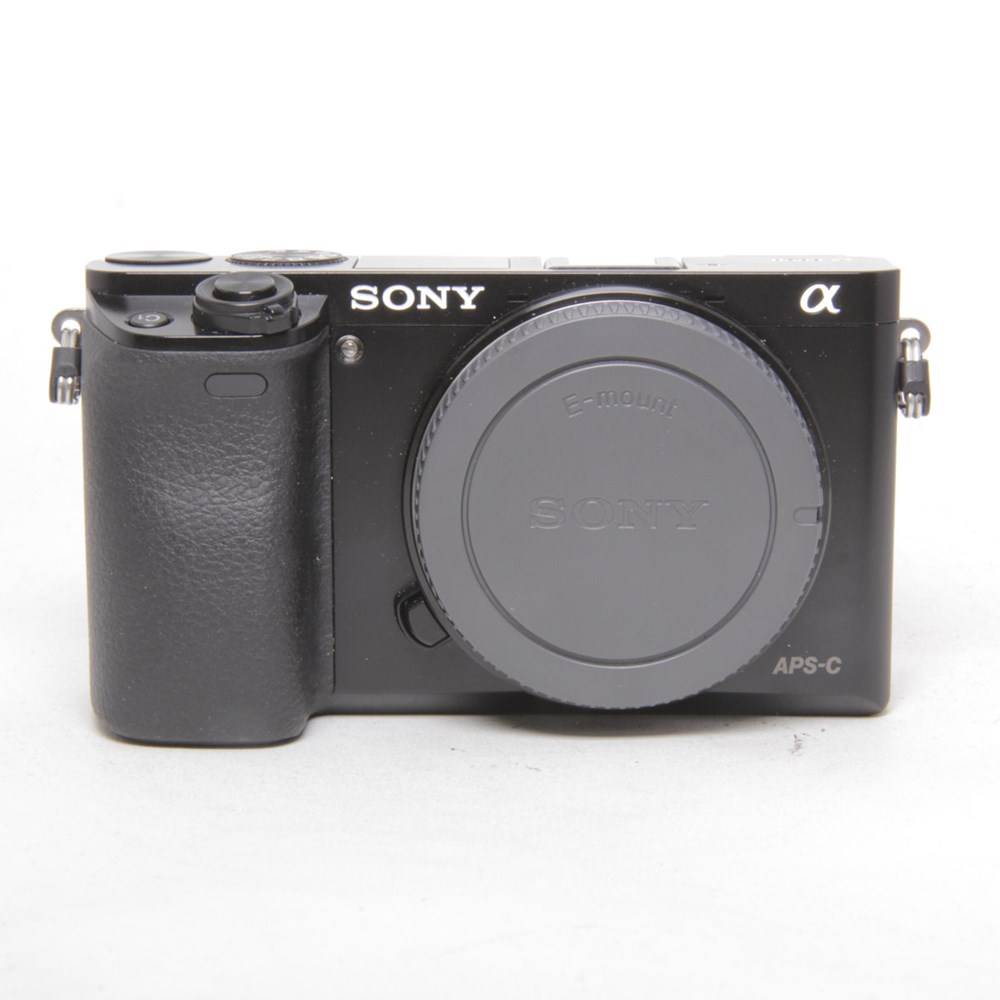 open box sony a6000