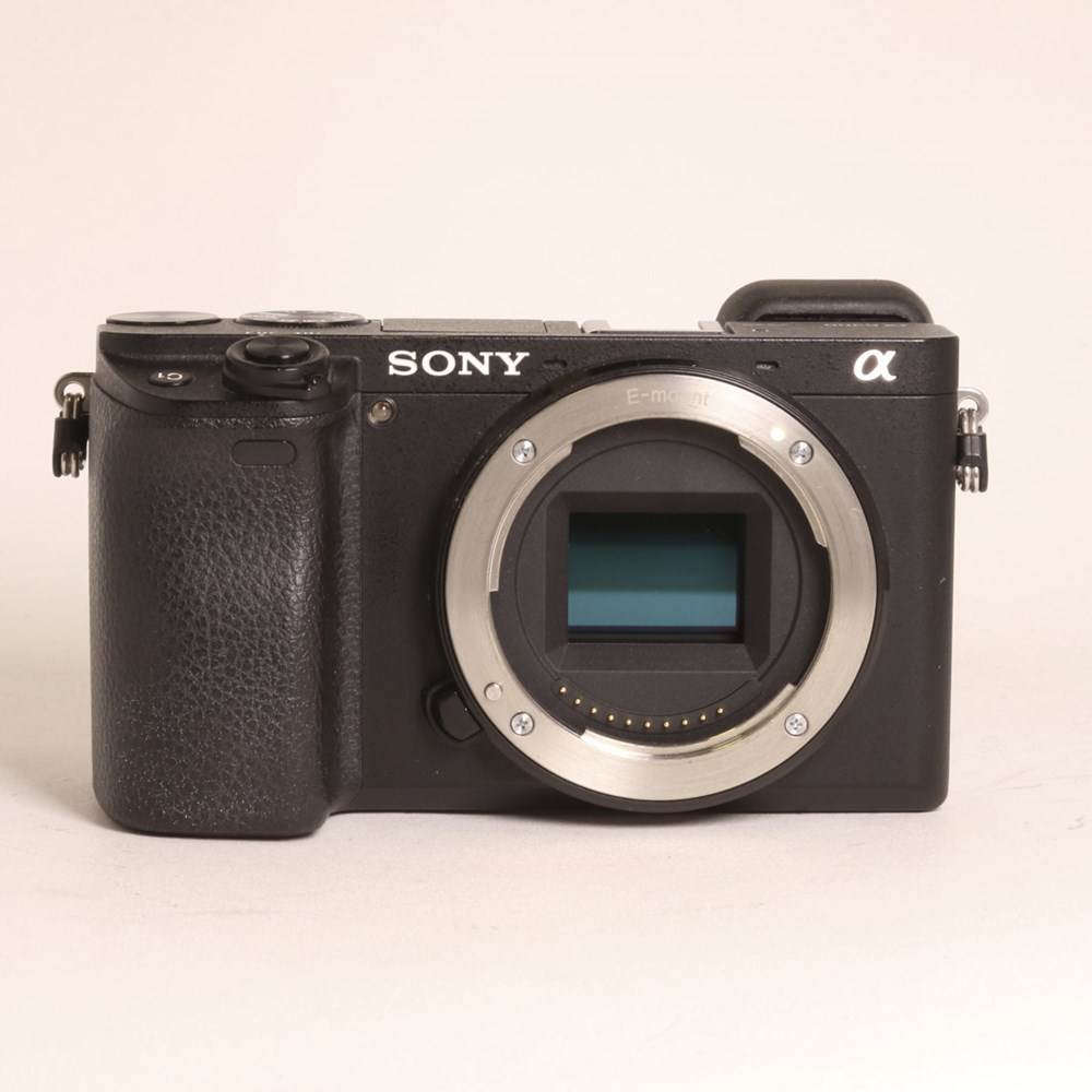 Used Sony a6300 Mirrorless Digital Camera Body