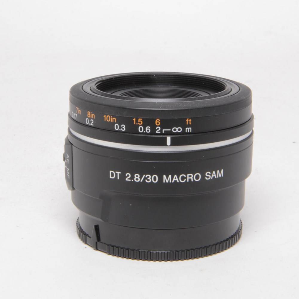 Used Sony DT 30mm f/2.8 SAM Macro alpha mount lens