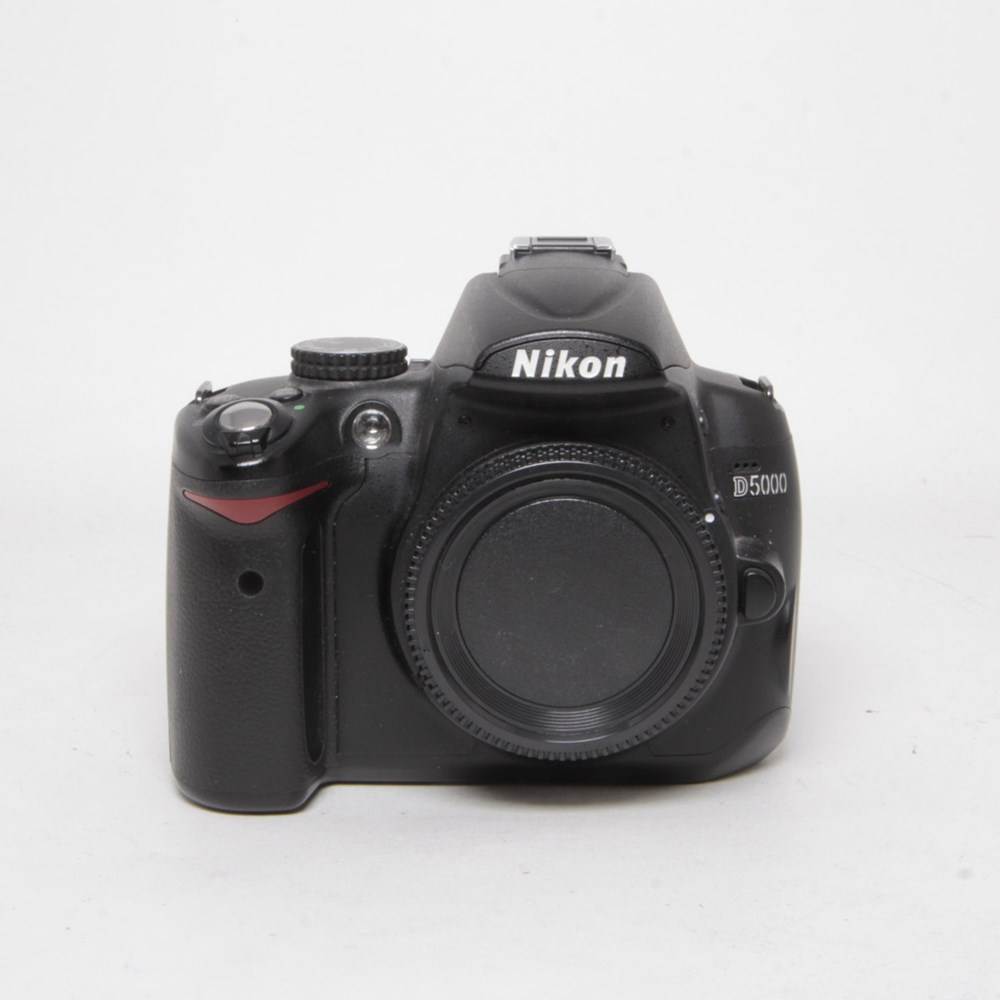 Used Nikon D5000 Body
