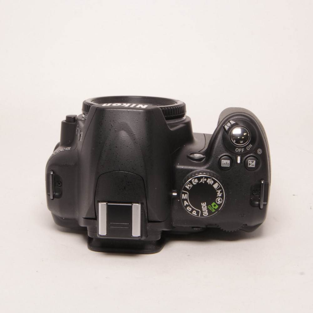 Used Nikon D3000 Park Cameras