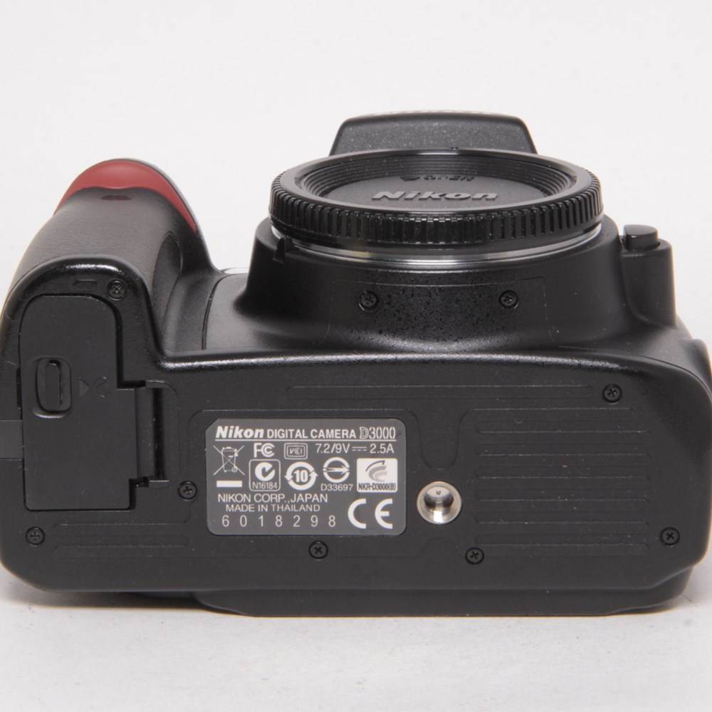 Used Nikon D3000 Park Cameras