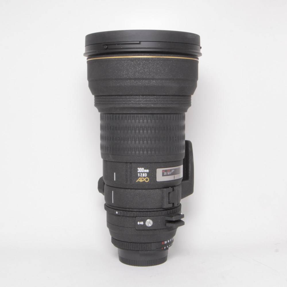 Used Sigma 300mm f/2.8 APO EX HSM - Nikon Fit