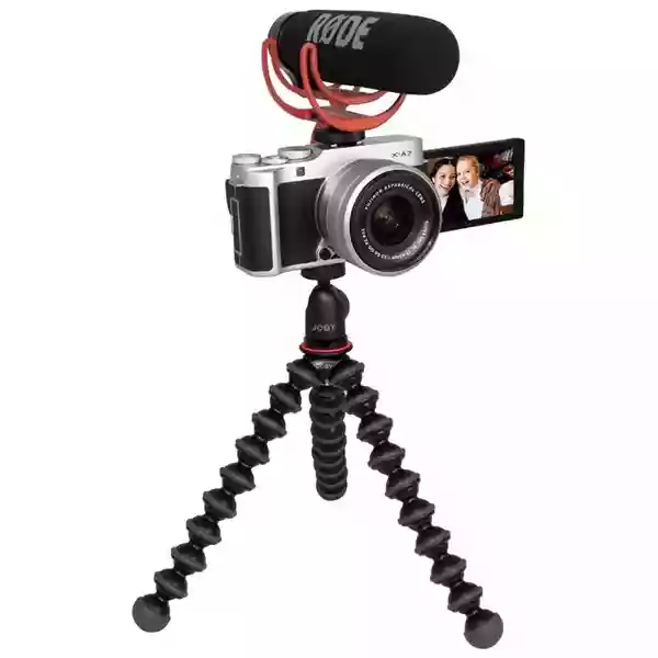 Fujifilm X-A7 + 15-45mm Vlogger kit