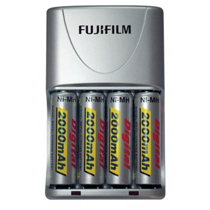 Fujifilm 6 Hour Battery Charger with 4 x 2000mAh NiMH Batteries