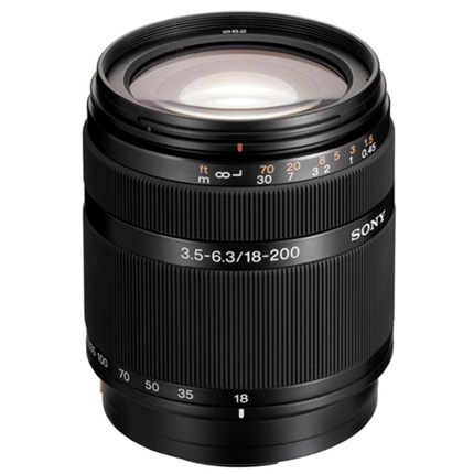 Sony DT 18-200mm f/3.5-6.3alpha mount lens