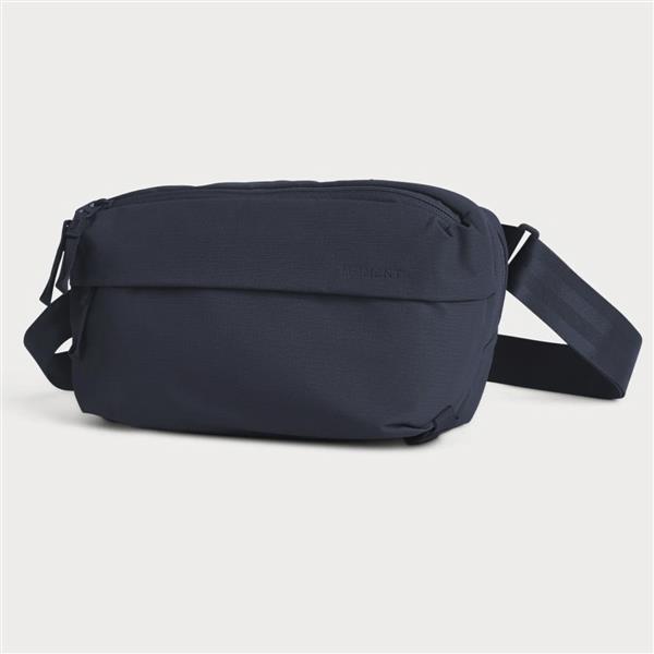 Moment Everything Sling 4L Navy
